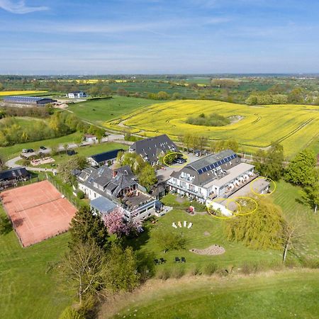 Hofhotel Kraehenberg Грёмиц Номер фото