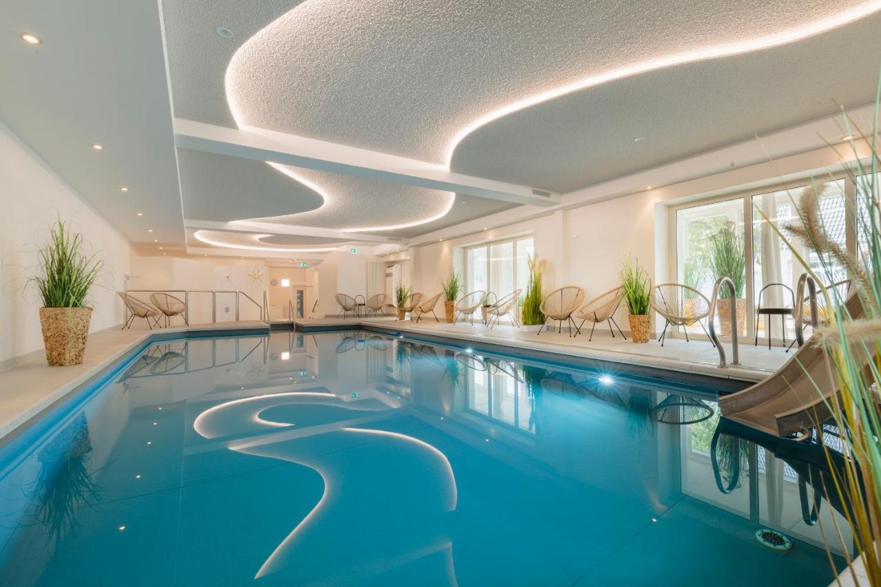 Hofhotel Kraehenberg Грёмиц Экстерьер фото