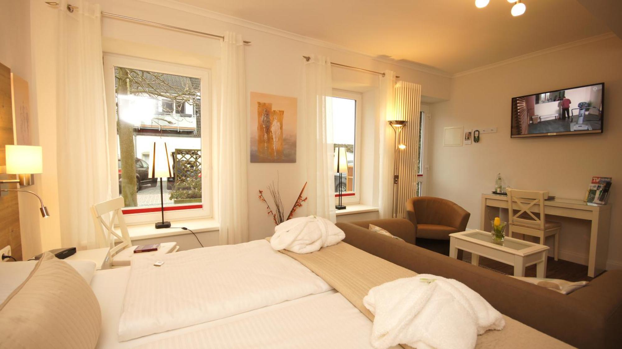 Hofhotel Kraehenberg Грёмиц Номер фото