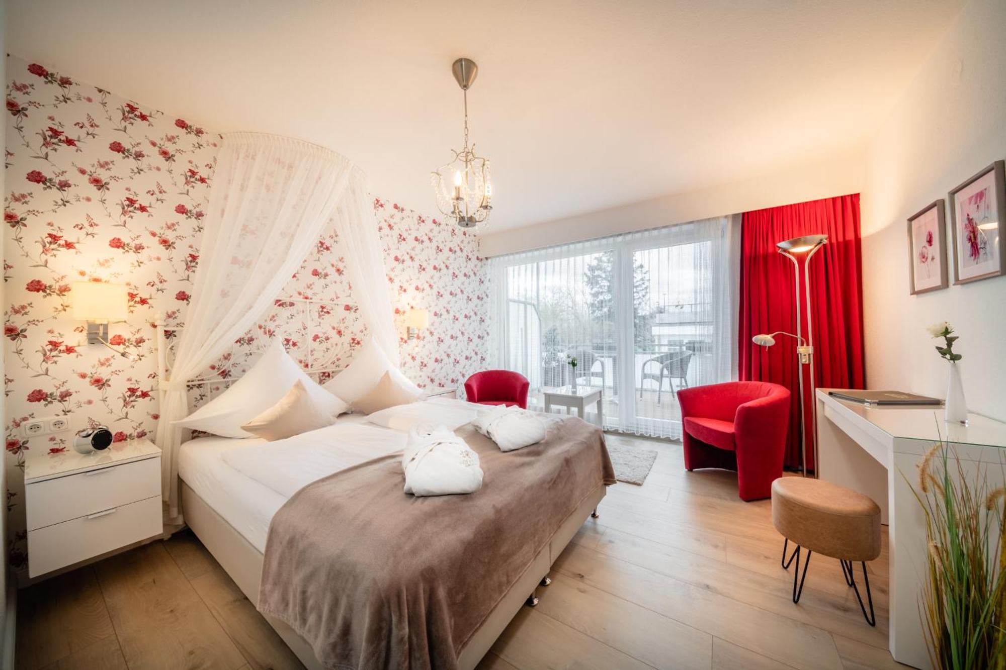 Hofhotel Kraehenberg Грёмиц Номер фото