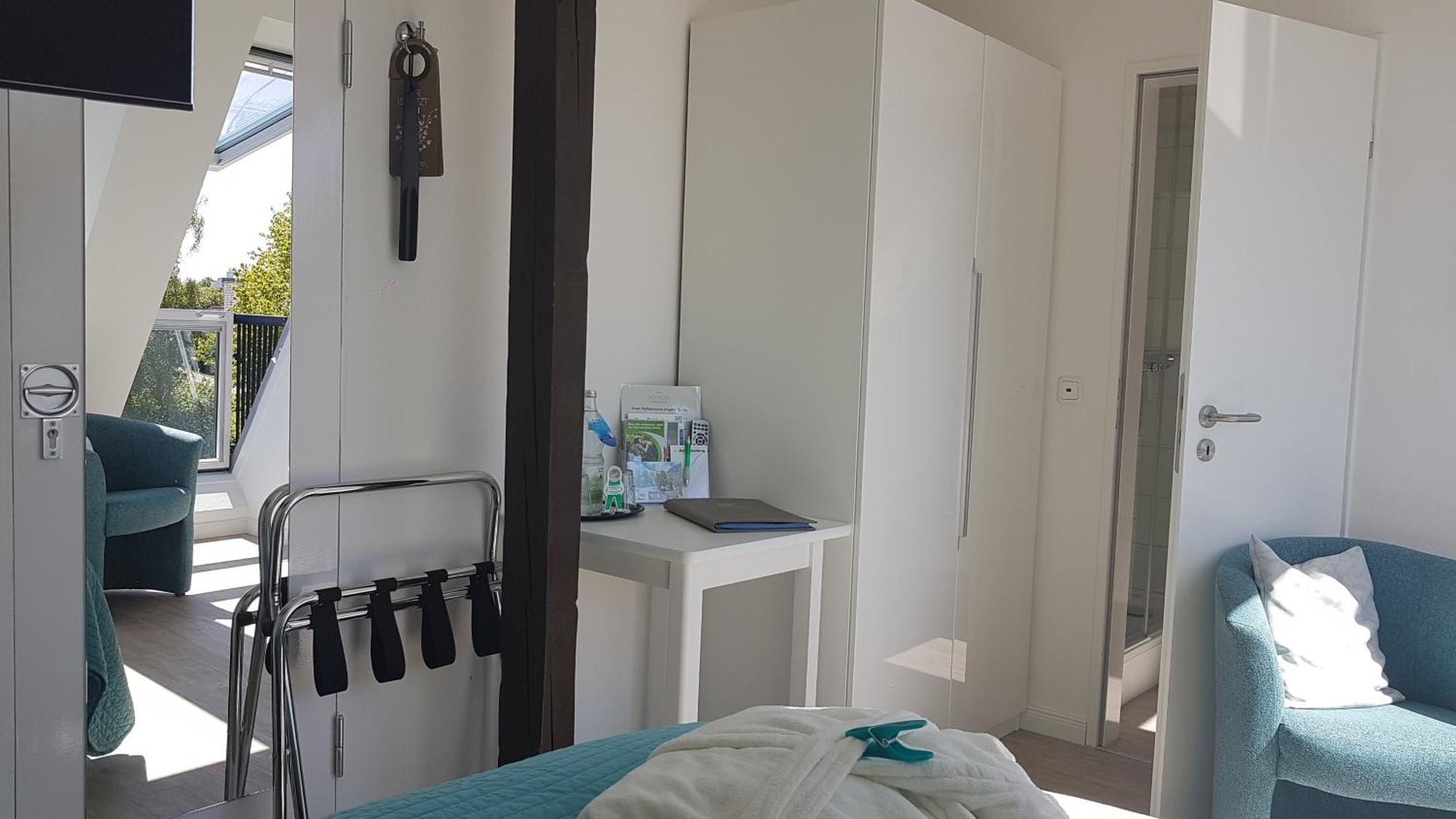 Hofhotel Kraehenberg Грёмиц Номер фото